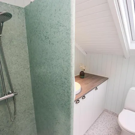 Feriehus Beliggende I Rolige Omgivelser Sj495 *
